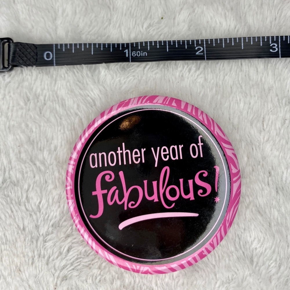 💎BOGO FREE! Pretty pink birthday pin🎂🌸💕
